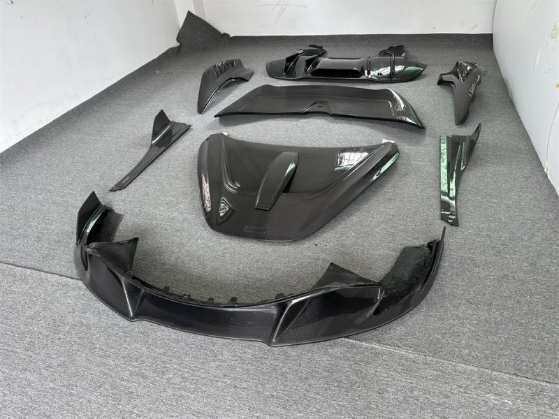 Vors Style Body Kit for  720S Bodykit Carbon Fiber Car Front Rear Lip Diffuser Side Fenders